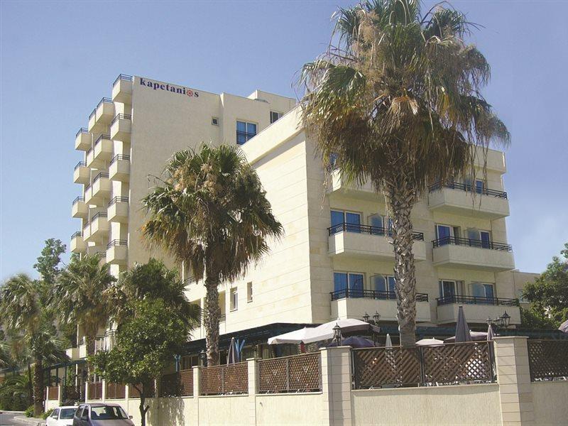 Kapetanios Limassol Hotel ภายนอก รูปภาพ